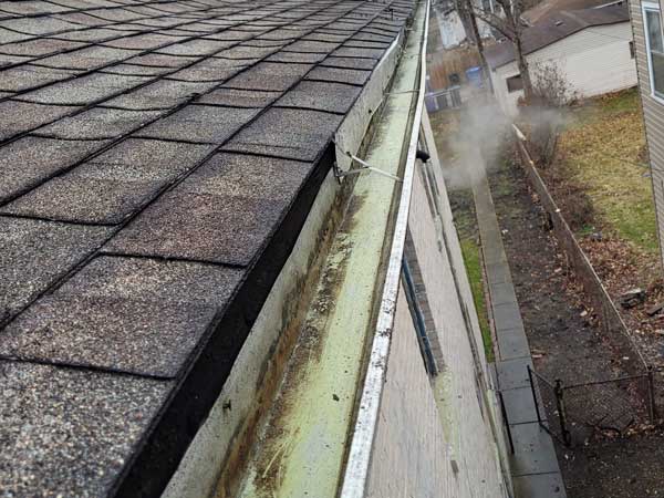 Gutter-cleaning-2